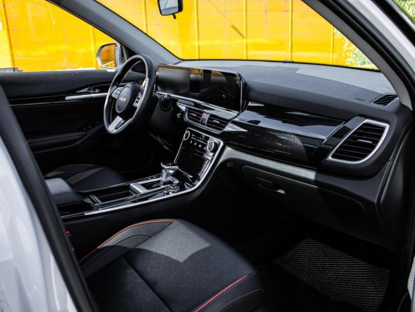 Kia Seltos I Рестайлинг с пробегом 2024 года, цена 2 279 000 рублей, 12274 км, внедорожник, Автокод Объявления
