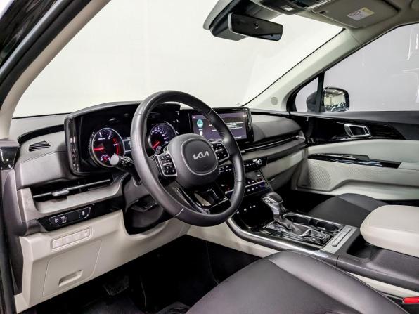 Kia Carnival IV с пробегом 2023 года, цена 4 250 000 рублей, 88000 км, минивэн, Автокод Объявления