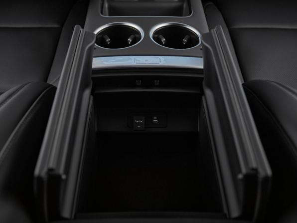 Новый Li Auto (Lixiang) L9 I Рестайлинг 2025 года, цена 11 990 000 рублей, внедорожник, Автокод Объявления