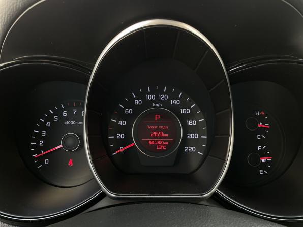 Kia Rio III Рестайлинг с пробегом 2015 года, цена 1 180 000 рублей, 94132 км, седан, Автокод Объявления