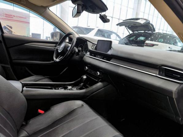 Mazda 6 III (GJ) Рестайлинг 2 с пробегом 2021 года, цена 2 620 000 рублей, 99268 км, седан, Автокод Объявления