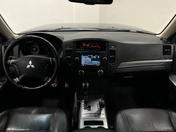 Mitsubishi Pajero IV Рестайлинг 1 с пробегом 2012 года, цена 1 969 000 рублей, 263761 км, внедорожник, Автокод Объявления