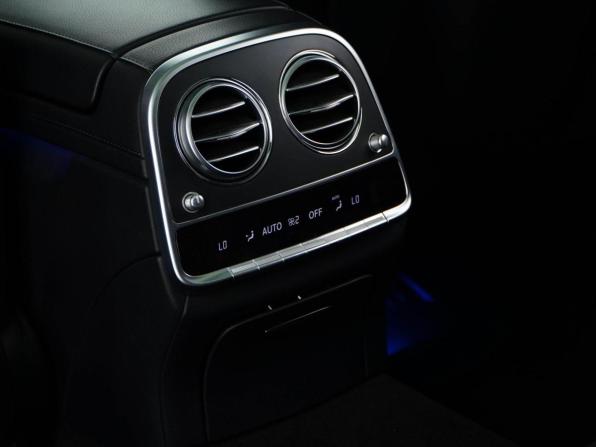 Mercedes-Benz S-Класс VI (W222 C217) Рестайлинг с пробегом 2018 года, цена 4 557 077 рублей, 159175 км, седан, Автокод Объявления