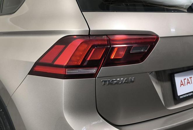 Volkswagen Tiguan II с пробегом 2018 года, цена 1 700 000 рублей, 205103 км, внедорожник, Автокод Объявления