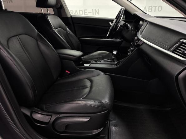 Kia Optima IV Рестайлинг с пробегом 2019 года, цена 1 651 000 рублей, 185000 км, седан, Автокод Объявления