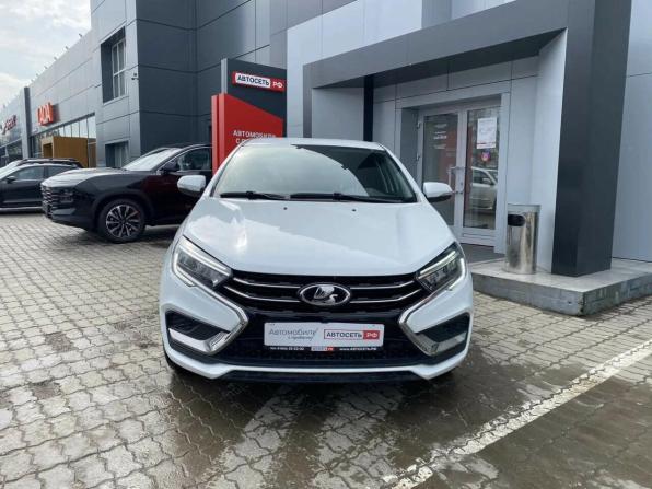 Lada (ВАЗ) Vesta I Рестайлинг (NG) с пробегом 2024 года, цена 1 232 285 рублей, 28202 км, седан, Автокод Объявления