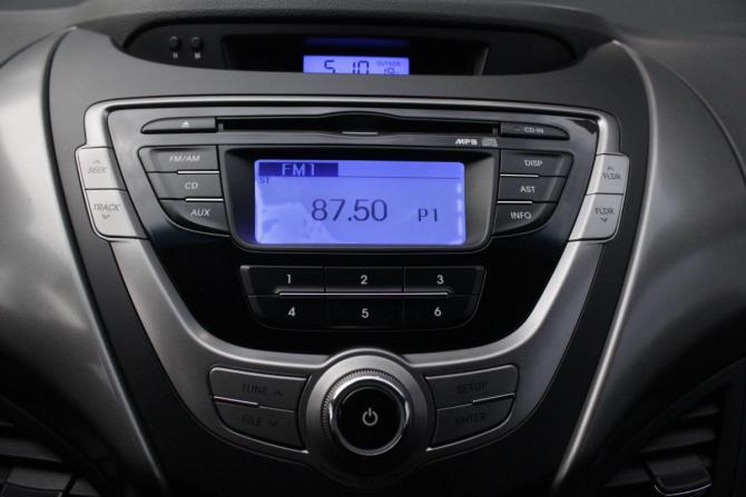 Hyundai Elantra V (MD) Рестайлинг с пробегом 2013 года, цена 1 230 000 рублей, 173641 км, седан, Автокод Объявления