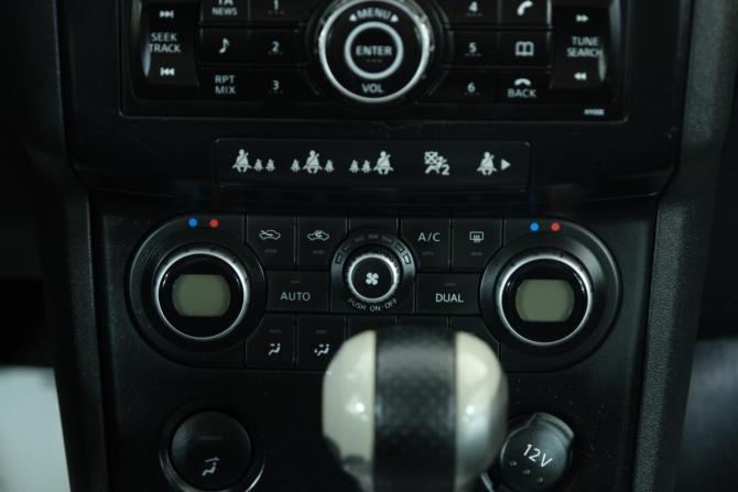 Nissan Qashqai I с пробегом 2007 года, цена 1 059 000 рублей, 276000 км, внедорожник, Автокод Объявления
