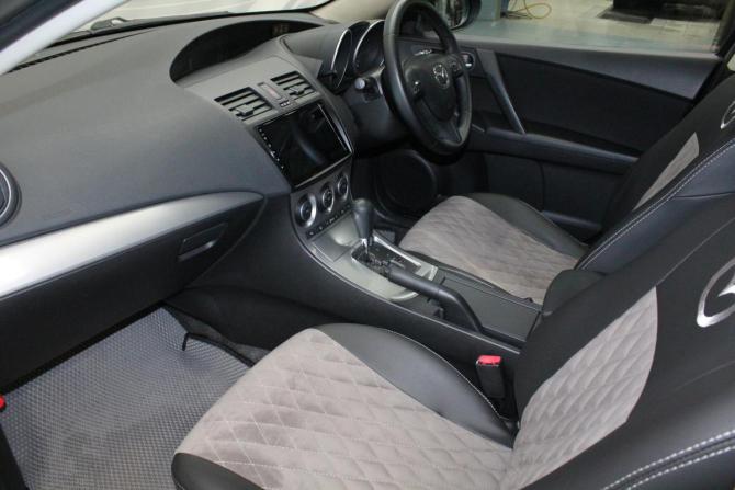 Mazda Axela II с пробегом 2010 года, цена 849 000 рублей, 170524 км, хэтчбек, Автокод Объявления