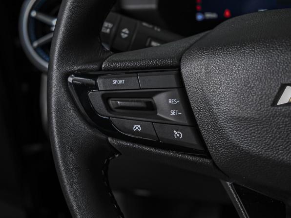Chevrolet Monza II Рестайлинг с пробегом 2024 года, цена 1 753 000 рублей, 53004 км, седан, Автокод Объявления
