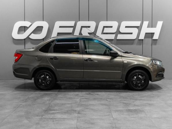 Lada (ВАЗ) Granta I Рестайлинг с пробегом 2019 года, цена 450 000 рублей, 303444 км, седан, Автокод Объявления