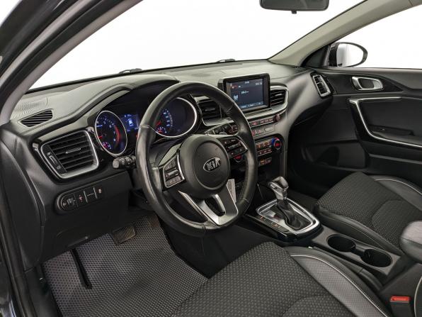 Kia Ceed III с пробегом 2018 года, цена 1 500 000 рублей, 128145 км, хэтчбек, Автокод Объявления