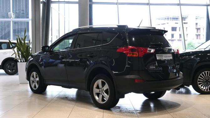 Toyota RAV4 IV (XA40) с пробегом 2015 года, цена 1 870 000 рублей, 198098 км, внедорожник, Автокод Объявления