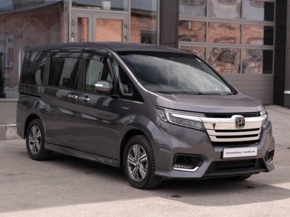Honda Stepwgn V Рестайлинг с пробегом 2019 года, цена 2 600 000 рублей, 84653 км, минивэн, Автокод Объявления