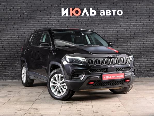Jeep Compass II Рестайлинг с пробегом 2021 года, цена 2 390 000 рублей, 94863 км, внедорожник, Автокод Объявления