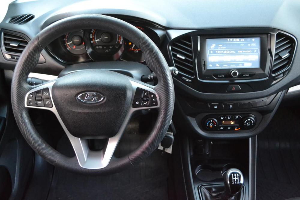Lada (ВАЗ) Vesta I Старый Оскол  - изображение 11
