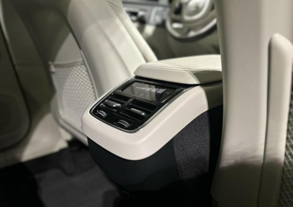 Volvo XC60 II Рестайлинг 2 Москва  - изображение 14