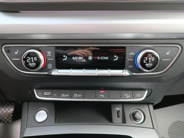 Audi Q5 II (FY) Рестайлинг с пробегом 2021 года, цена 4 850 000 рублей, 71200 км, внедорожник, Автокод Объявления