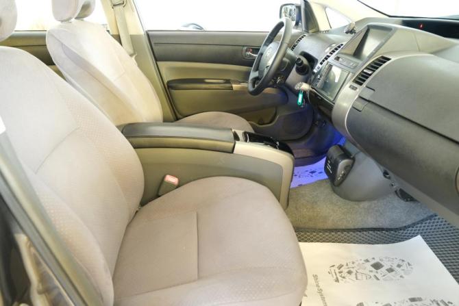 Toyota Prius II Рестайлинг (XW20) с пробегом 2008 года, цена 839 000 рублей, 235000 км, лифтбек, Автокод Объявления