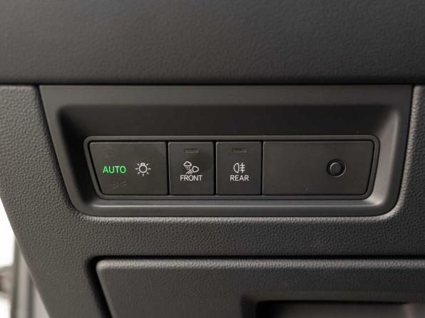 Volkswagen Touareg III с пробегом 2021 года, цена 5 380 000 рублей, 124168 км, внедорожник, Автокод Объявления
