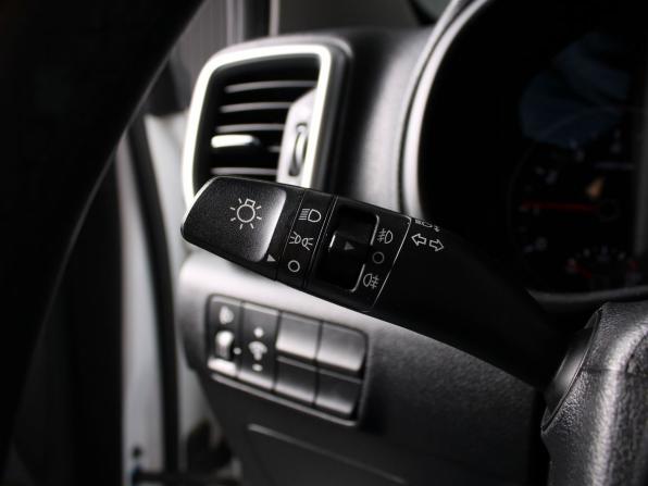 Kia Sportage IV Рестайлинг с пробегом 2021 года, цена 2 449 000 рублей, 77575 км, внедорожник, Автокод Объявления