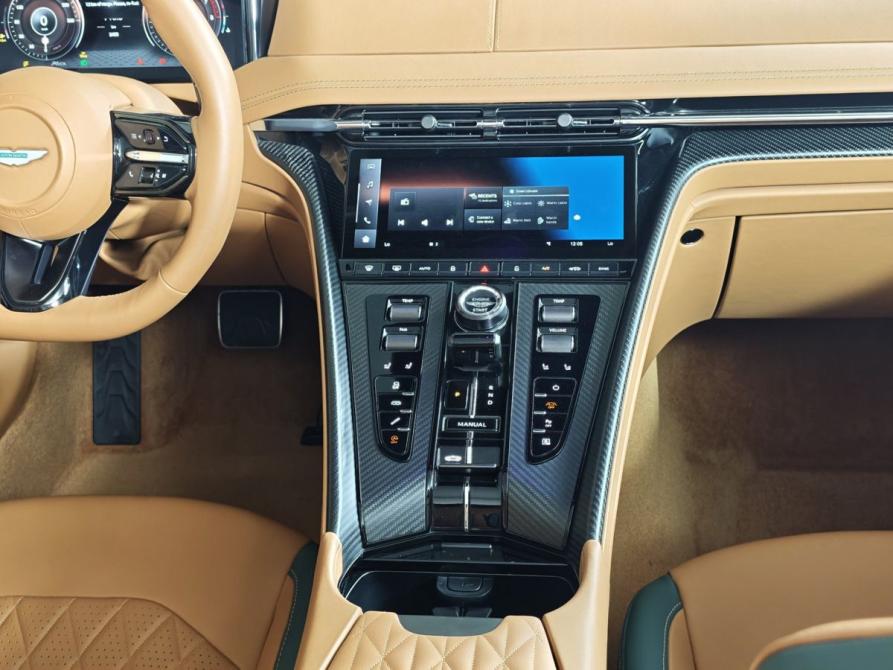 Aston Martin DB12 Москва  - изображение 14
