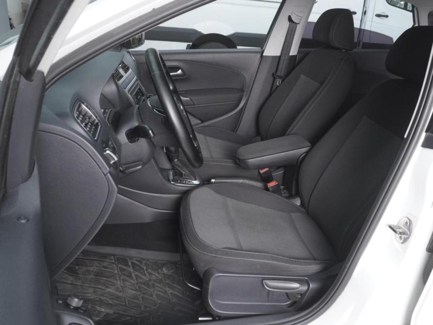 Volkswagen Polo V Рестайлинг Ростов-на-Дону  - изображение 10