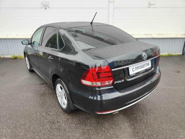 Volkswagen Polo V Рестайлинг с пробегом 2015 года, цена 915 000 рублей, 177115 км, седан, Автокод Объявления