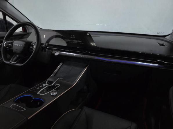 Omoda C5 I Рестайлинг с пробегом 2024 года, цена 2 000 000 рублей, 6456 км, внедорожник, Автокод Объявления