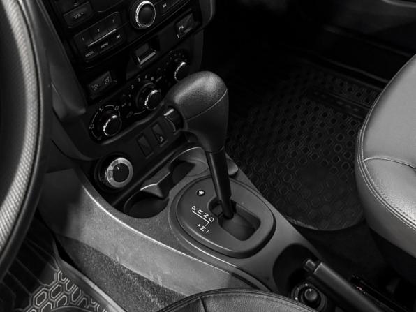 Renault Duster I Рестайлинг с пробегом 2017 года, цена 1 230 000 рублей, 118780 км, внедорожник, Автокод Объявления