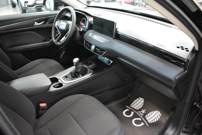 Haval Jolion I с пробегом 2023 года, цена 1 749 000 рублей, 29000 км, внедорожник, Автокод Объявления