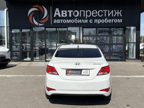 Hyundai Solaris I Рестайлинг с пробегом 2014 года, цена 1 080 000 рублей, 72509 км, седан, Автокод Объявления