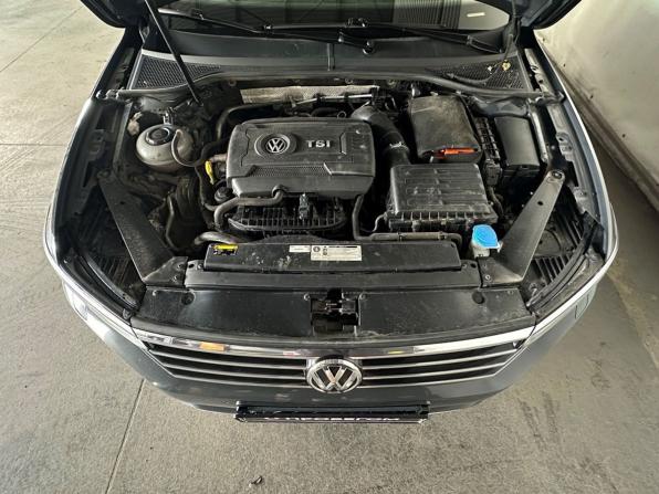 Volkswagen Passat B8 с пробегом 2017 года, цена 1 997 000 рублей, 142575 км, седан, Автокод Объявления