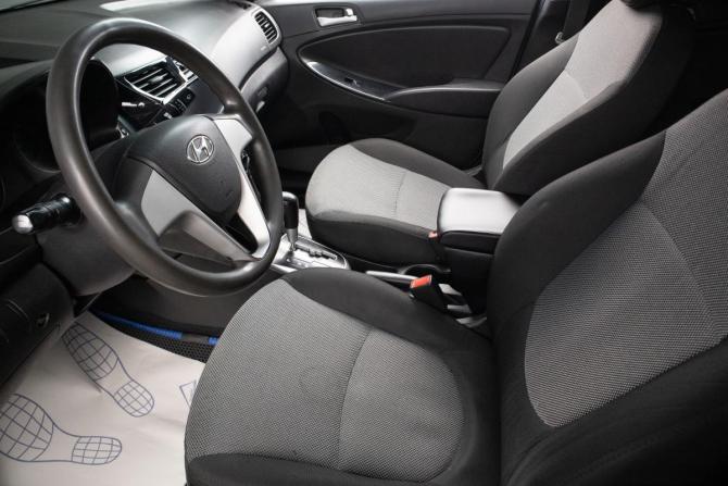 Hyundai Solaris I с пробегом 2013 года, цена 749 000 рублей, 263212 км, седан, Автокод Объявления