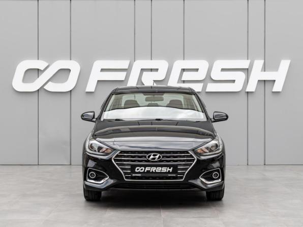 Hyundai Solaris II с пробегом 2017 года, цена 1 428 000 рублей, 97880 км, седан, Автокод Объявления