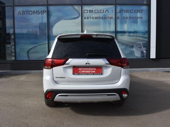 Mitsubishi Outlander III Рестайлинг 3 с пробегом 2022 года, цена 2 775 000 рублей, 23903 км, внедорожник, Автокод Объявления