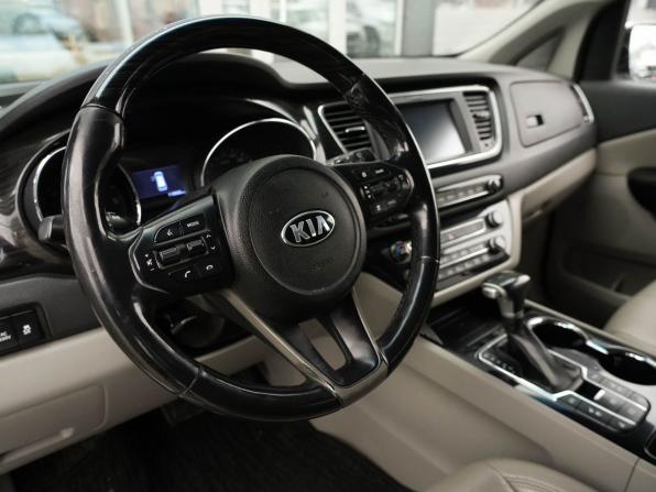 Kia Carnival III с пробегом 2019 года, цена 2 730 000 рублей, 119685 км, минивэн, Автокод Объявления