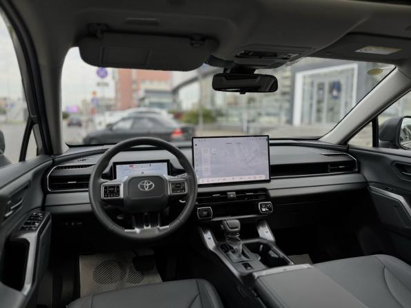 Новый Toyota RAV4 VI (XA60) 2026 года, цена 5 000 000 рублей, внедорожник, Автокод Объявления