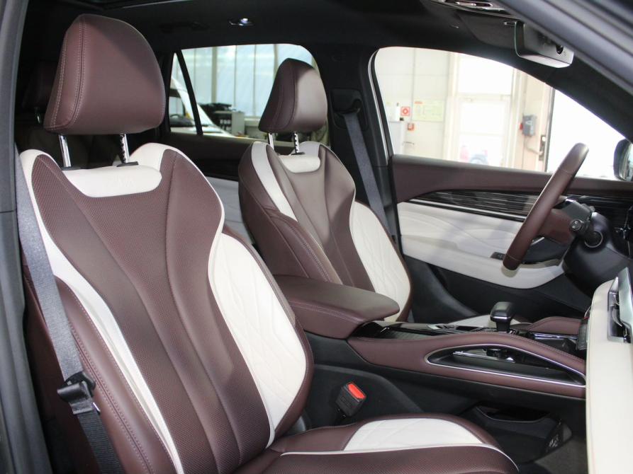 Geely Monjaro I Москва  - изображение 31