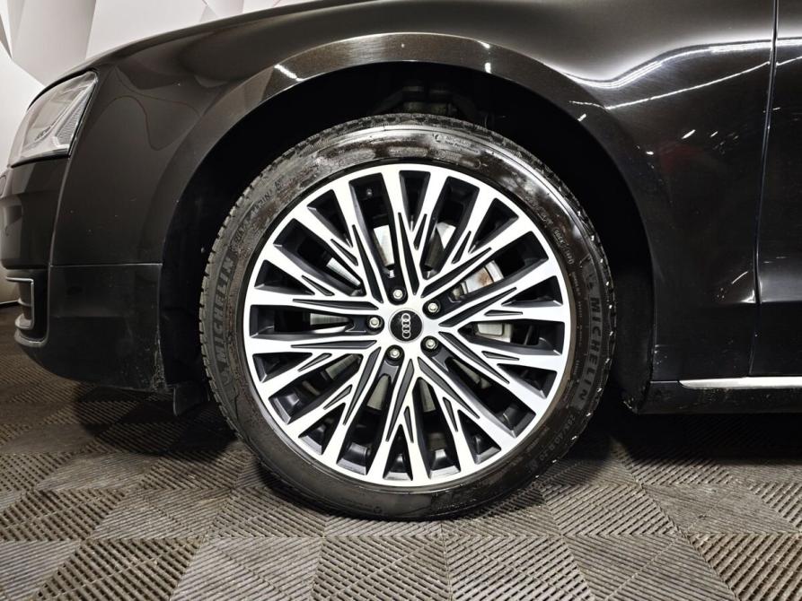 Audi A8 III (D4) Рестайлинг Москва  - изображение 8