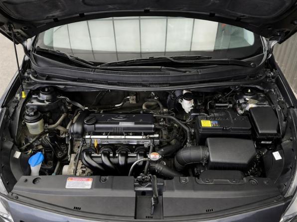 Hyundai Solaris I Рестайлинг с пробегом 2015 года, цена 957 000 рублей, 104286 км, седан, Автокод Объявления