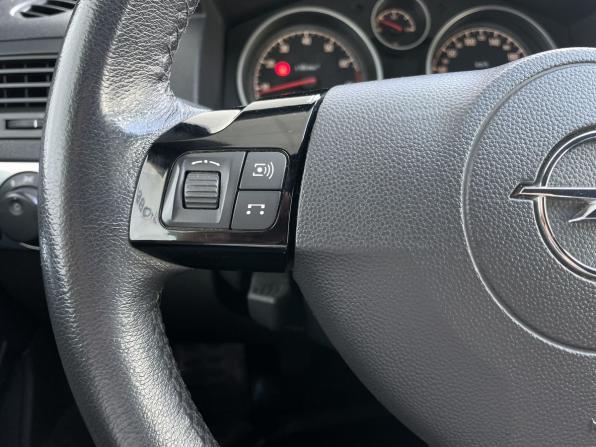 Opel Astra H Рестайлинг с пробегом 2010 года, цена 768 000 рублей, 134713 км, хэтчбек, Автокод Объявления