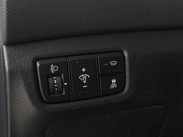 Hyundai Creta I Рестайлинг с пробегом 2021 года, цена 2 250 000 рублей, 80843 км, внедорожник, Автокод Объявления
