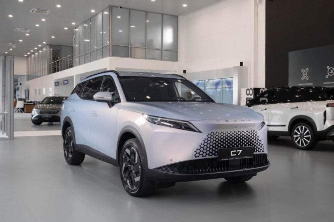 Новый Omoda C7 2026 года, цена 3 099 000 рублей, внедорожник, Автокод Объявления