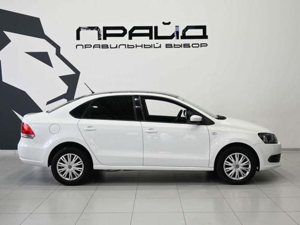 Volkswagen Polo V с пробегом 2013 года, цена 699 900 рублей, 243127 км, седан, Автокод Объявления