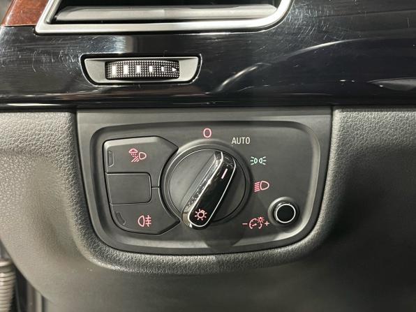 Audi A8 III (D4) с пробегом 2012 года, цена 1 650 000 рублей, 256502 км, седан, Автокод Объявления