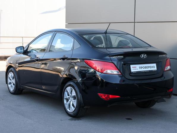 Hyundai Solaris I Рестайлинг с пробегом 2015 года, цена 998 000 рублей, 136976 км, седан, Автокод Объявления