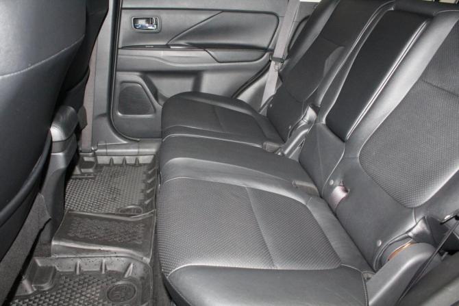 Mitsubishi Outlander III Рестайлинг 2 с пробегом 2018 года, цена 2 599 000 рублей, 204612 км, внедорожник, Автокод Объявления
