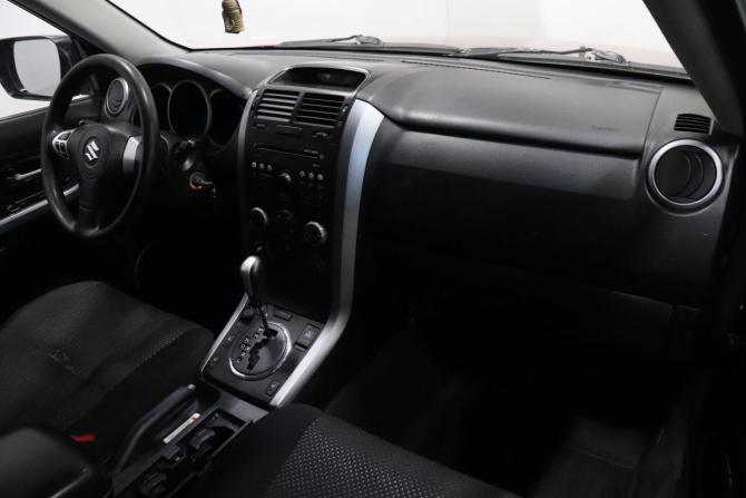 Suzuki Grand Vitara II с пробегом 2006 года, цена 775 000 рублей, 286568 км, внедорожник, Автокод Объявления