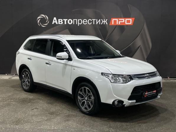 Mitsubishi Outlander III Рестайлинг с пробегом 2014 года, цена 1 928 000 рублей, 128330 км, внедорожник, Автокод Объявления